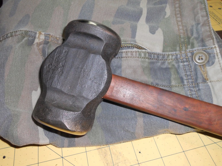 I got the Epe wood handle for my big 5 pounder finished.